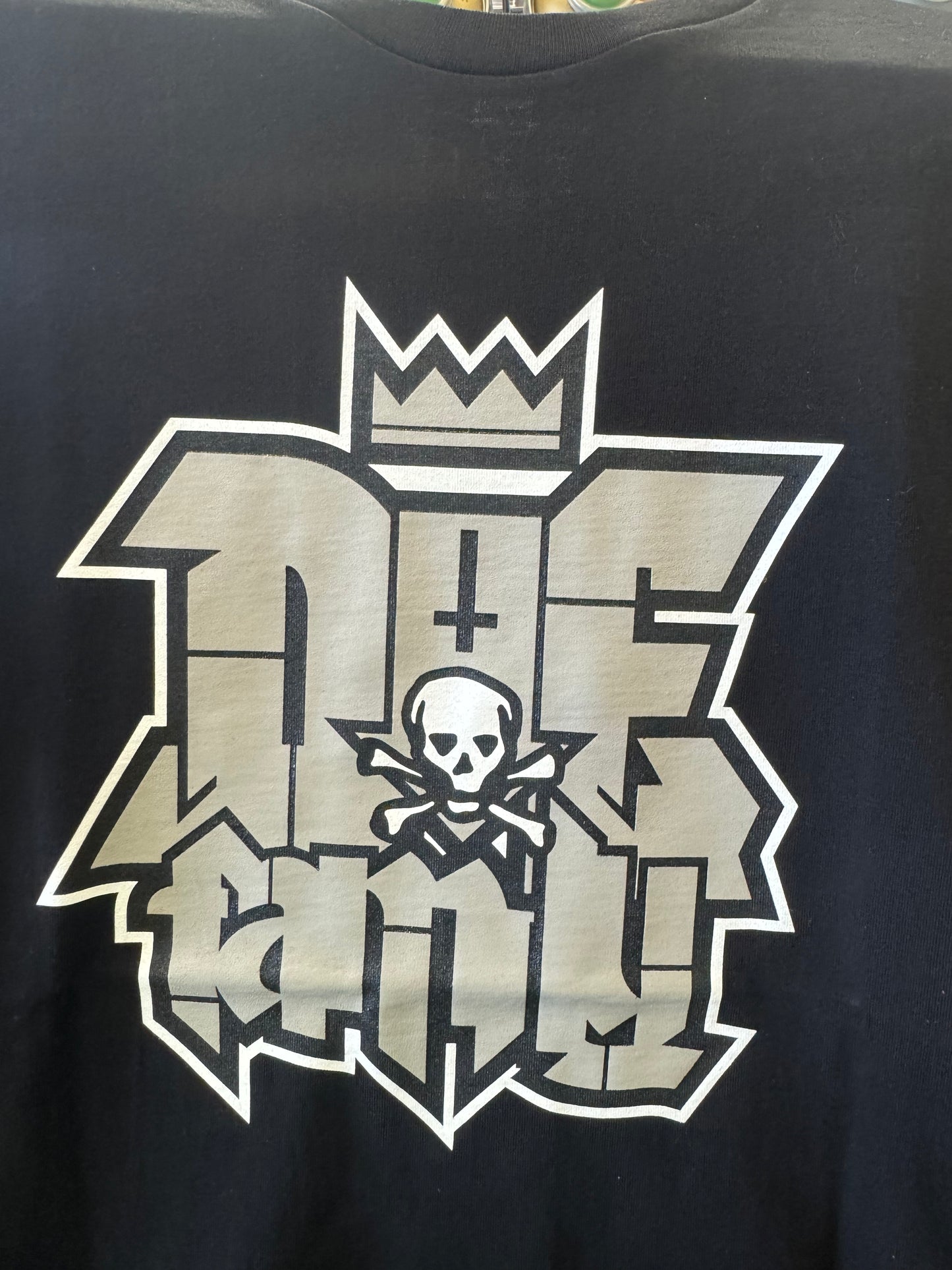 Die Family Front Print - Black